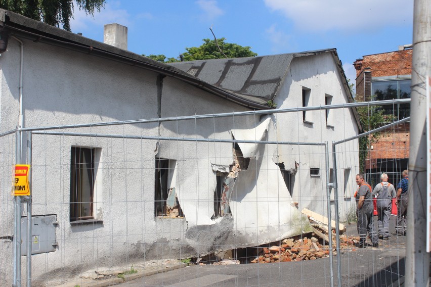 Zawaliła się ściana restauracji Kurna Chata w Tarnowskich...