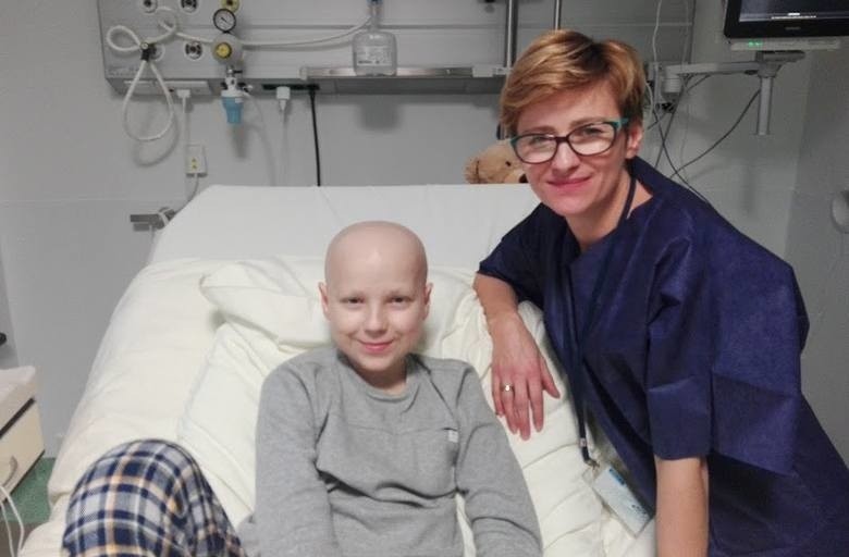 Mateusz Romanowski z Goworowa walczy z białaczką. Mieszkańcy gminy zbierają pieniądze na leczenie. Także przez zbiórkę elektroodpadów