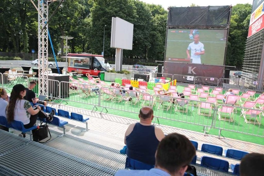 MŚ 2018. Na leżakach w krakowskich strefach kibica [ZDJĘCIA]