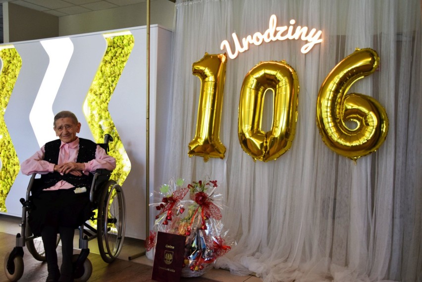 Teresa Wójcik skończyła 106 lat. Poczucie humoru to jej znak...