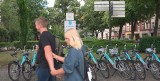 Mieszkańcy Słupska mogą już korzystać z rowerów miejskich nowej generacji zlokalizowanych na dwudziestu miejskich stacjach | ZDJĘCIA, WIDEO