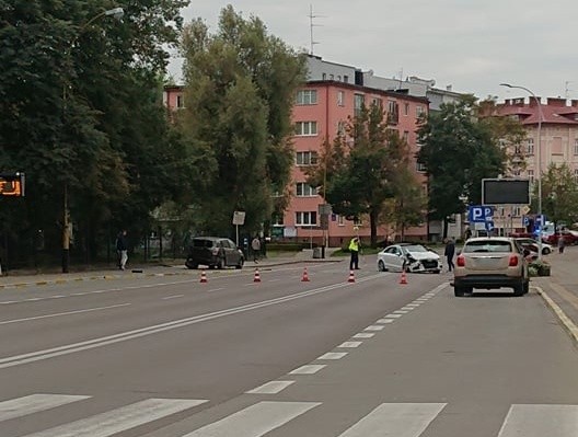 Rzeszów. Policjant, który jechał pijany samochodem, przyznał się do winy. Wkrótce prawdopodobnie straci też pracę