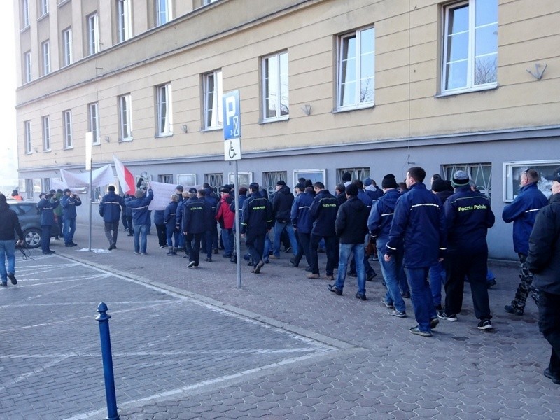 Częstochowscy listonosze chcą podwyżek i poprawy warunków...