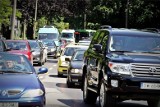Wrocław chce stworzyć sieć wypożyczalni miejskich aut. Kluczyki będą w środku