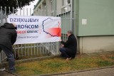 Białystok. Urzędnicy Starostwa Powiatowego podziękowali funkcjonariuszom broniącym granicy na odcinku z Białorusią