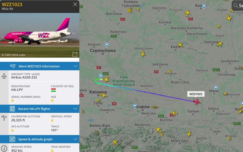 Awaryjne lądowanie samolotu Wizz Air w Pyrzowicach. Załoga airbusa A320 zgłosiła usterkę po starcie