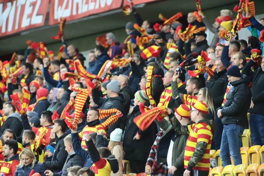 Jagiellonia - Lech Poznań 1:0. Kibice obu drużyn na trybunach świetnie się bawili. Zobacz, kto był na meczu z Kolejorzem [ZDJĘCIA]