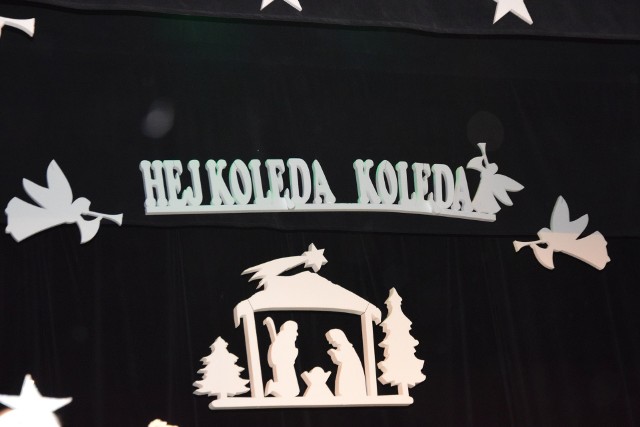 "Jak dobro zwyciężyło w Betlejem" - to tytuł widowiska słowno-muzyczno-tanecznego, które uczniowie Szkoły Podstawowej nr 1 w Ciechocinku zaprezentowali w wypełnionym po brzegi Teatrze Letnim.>> Najświeższe informacje z regionu, zdjęcia, wideo tylko na www.pomorska.pl 
