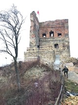 Melsztyn. Średniowieczny zamek stanie się hitem turystycznym, gdy na odbudowywanej wieży powstanie platforma widokowa