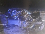 Czerwone. Tragiczny wypadek z udziałem dwóch pojazdów i ciągnika rolniczego na DK 63. Nie żyje 28-letni mężczyzna!