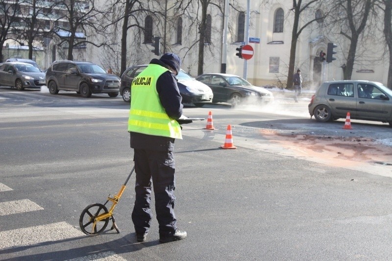 Wypadek Sienkiewicza Tuwima [zdjęcia]