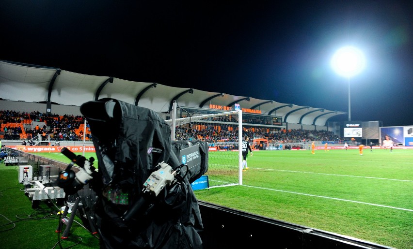 Gdzie obejrzeć w tv derby Widzew - ŁKS? Gdzie transmisja w telewizji meczu Widzew ŁKS? Będzie problem!