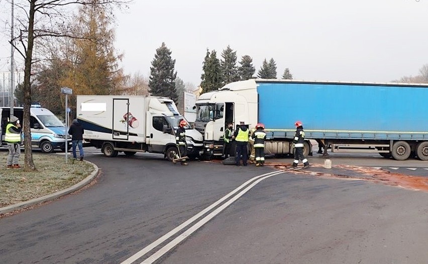 Tir staranował ciężarówkę w Jastrzębiu-Zdroju...