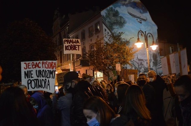 Lubuskie solidaryzuje się z protestującymi kobietami. 