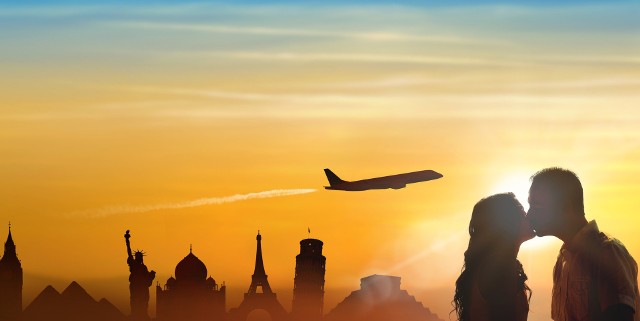 Zazwyczaj wybierając się na wakacje za granicę, jako środek transportu wybieramy samolot - podróż jest szybka i nie tak męcząca jak samochodem czy autokarem. Fot. archiwum