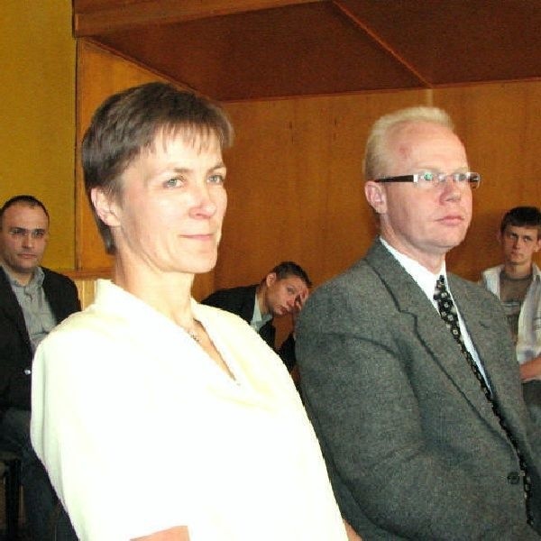 Po sprawozdaniach Elżbieta Ozimek i  Przemysław Kowalczyk słyszeli tylko  podziękowania za dobrą współpracę ze  środowiskiem