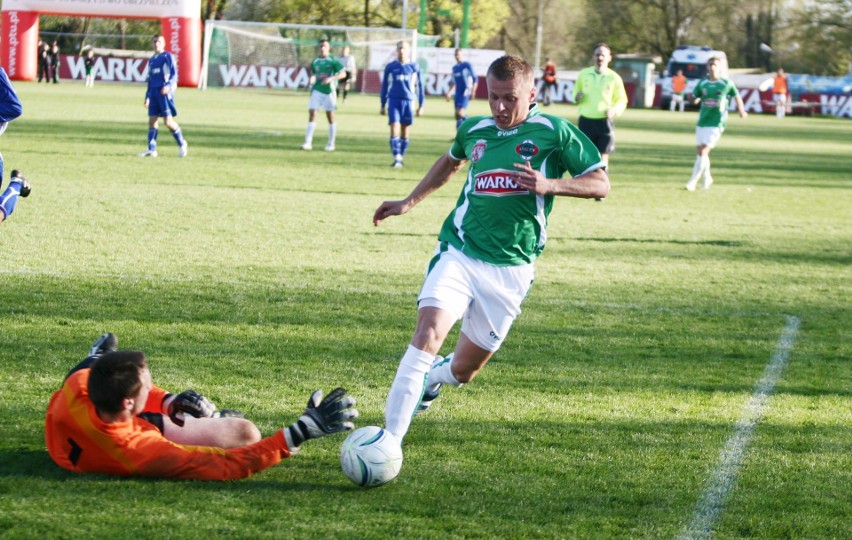 Maciej Lesisz, został trenerem i aktualnie jest asystentem...