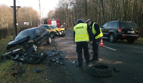 Sprawca wypadku z ul. Łagiewnickiej poszukiwany  (aktual., galeria zdjęć)
