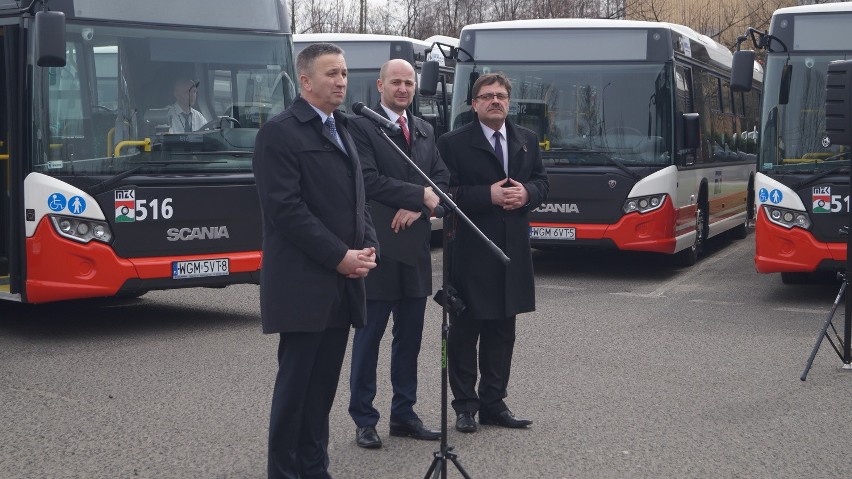 Jastrzębie: Nowe autobusy poświęcone. 1 kwietnia ruszą w...