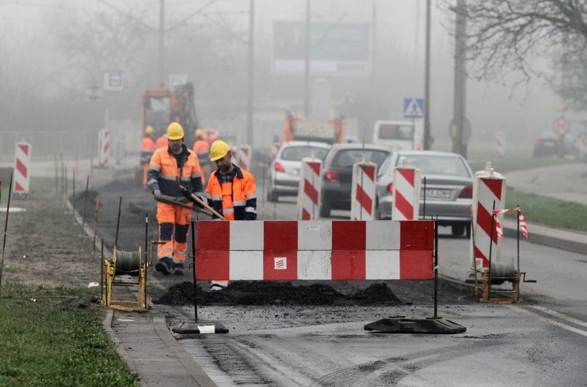 Jedną z najważniejszych drogowych inwestycji jest przebudowa...