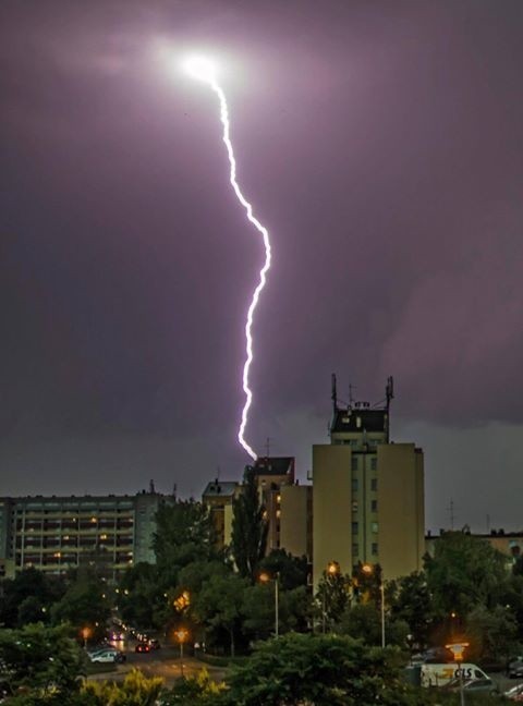 Burze nad Opolszczyzną. Zalane ulice i posesje 