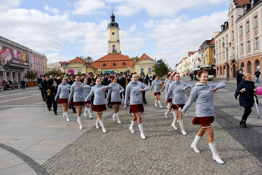 Różowy Marsz "Rak to nie wyrok" przeszedł ulicami miasta (zdjęcia, wideo)