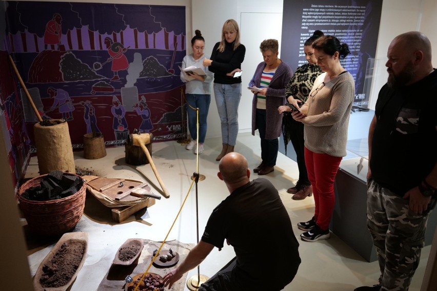 Nowa wystawa w muzeum w Stalowej Woli. Zobaczymy rekonstrukcję średniowiecznych warsztatów hutniczych i kowalskich