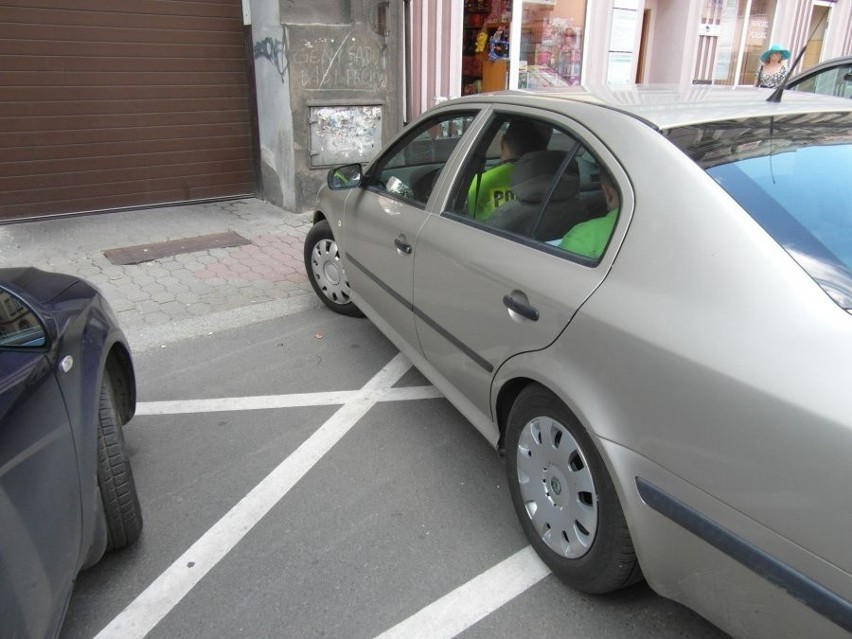 Tragedia w Bytomiu. Ojciec zakleił synowi usta. Syn nie żyje