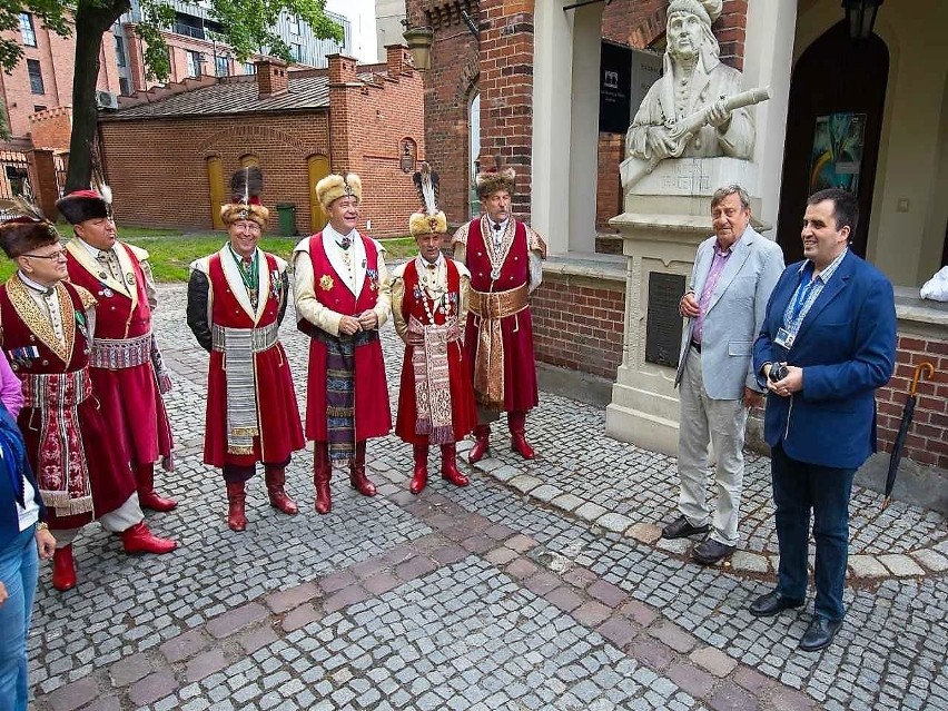 4 kosmonautów na 40. rocznicy lotu Polaka w kosmos. Życzenia z Międzynarodowej Stacji Kosmicznej