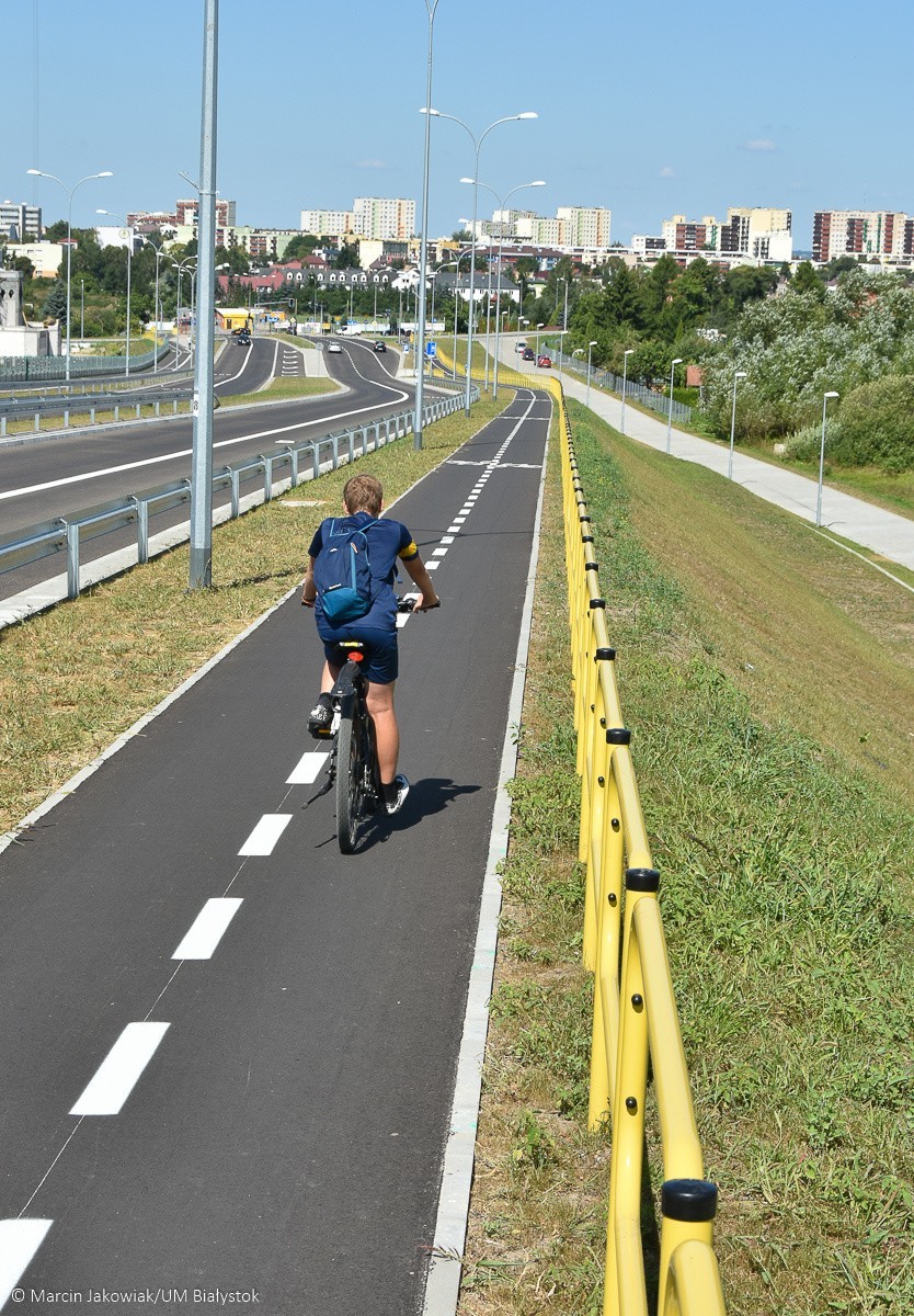 – Z każdym kolejnym rokiem infrastruktura rowerowa w naszym...