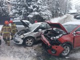 Poważny wypadek w Zakopanem. Zderzenie dwóch aut. Jedna osoba poszkodowana. Uwaga na śliskie drogi!