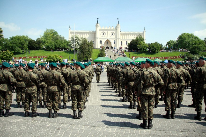 Obrona Terytorialna w Lublinie. Złożyli przysięgę w obecności ministra Macierewicza (ZDJĘCIA, WIDEO)