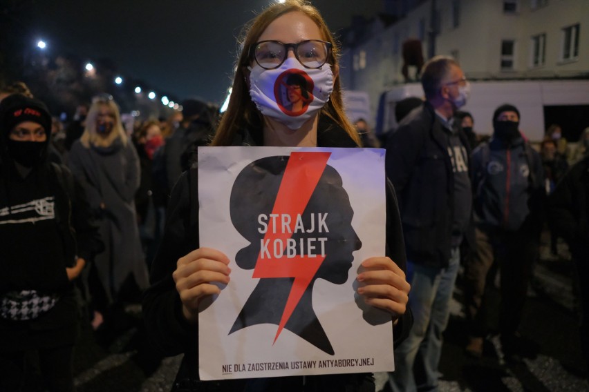 W piątek w Warszawie kobiety protestowały przeciwko...