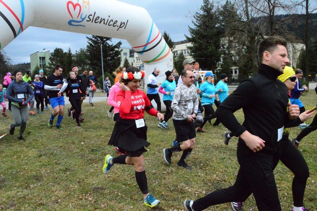 Biegając można pomagać, tak jak tu na Memoriale Charytatywnym im. Stacha Cichonia