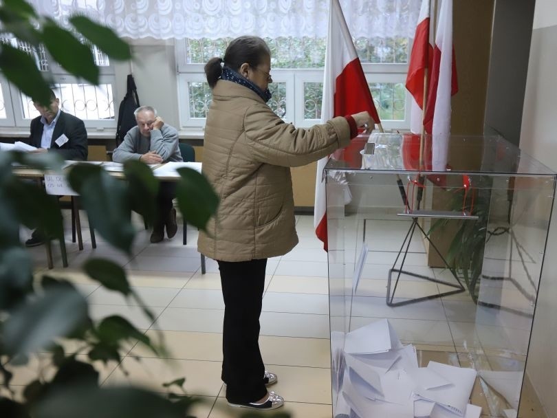 Pierwsi łodzianie oddali swoje głosy w wyborach...