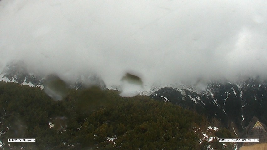 Tatry. Znów mamy zagrożenie lawinowe. W górach spadło 15 cm świeżego śniegu 