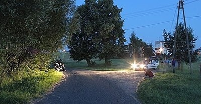 Jastrzębie-Zdrój: Wypadek dwóch motorowerzystów na Zamkowej. Byli pijani [ZDJĘCIA]