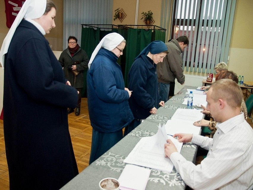 Wybory samorządowe - Chełmno. Frekwencja nadal niska [wideo]