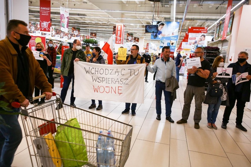 Pod sklepem Auchana w krakowskiej Galerii Bronowice odbył...