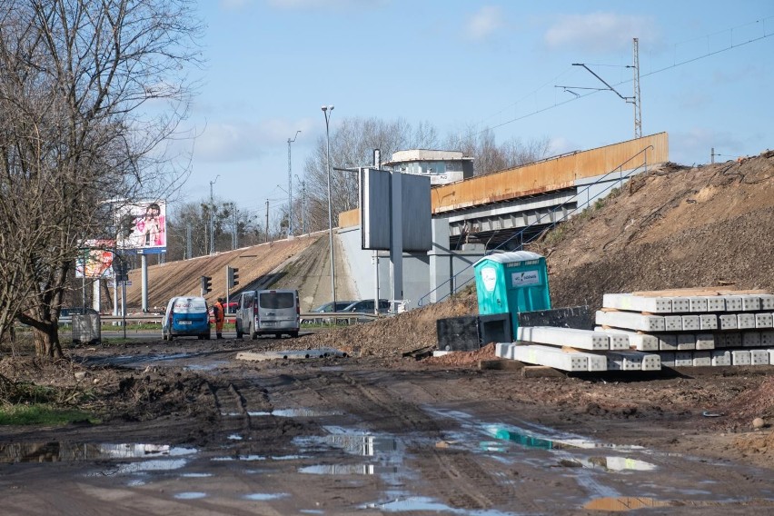 Trwa przebudowa ulicy św. Wawrzyńca - w ten weekend trzeba...