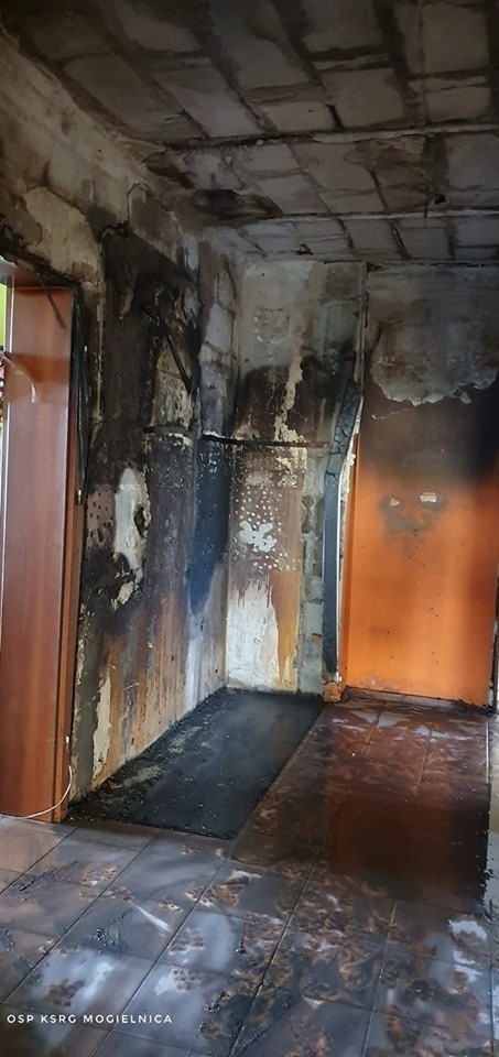 We wtorek rano strażacy gasili pożar domu w Wężowcu w gminie...