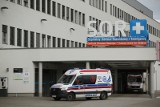 Wrocław: Masowe zachorowania na koronawirusa w szpitalu przy Fieldorfa