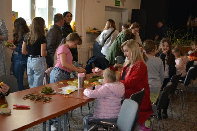 Warsztaty Wielkanocne w Domu Kultury w Małogoszczu. Powstały przepiękne prace.