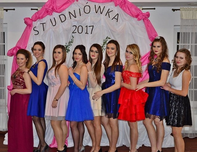 Tegoroczni maturzyści z Liceum Ogólnokształcącego Mistrzostwa Sportowego w Bytowie w sobotę bawili się na studniówce.