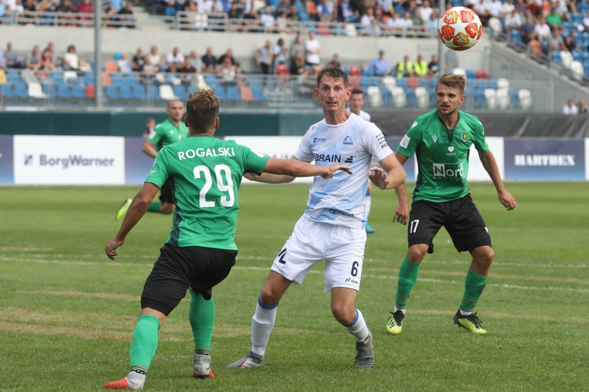 2 liga. Stal Rzeszów zremisowała z GKS-em Katowice. Gola swojemu byłemu klubowi strzelił Grzegorz Goncerz