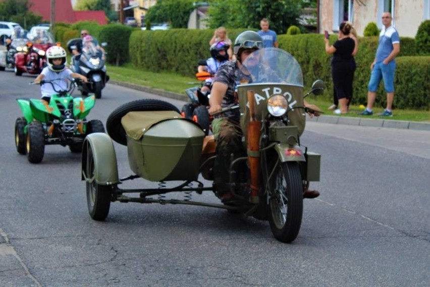 Korowód z okazji święta miasta - Dni Sławy. Lato bez granic....