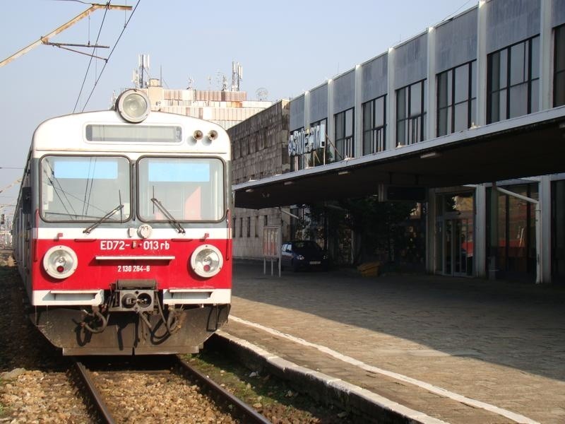 Pociągi z Oświęcimia do Katowic będą jeździć szybciej