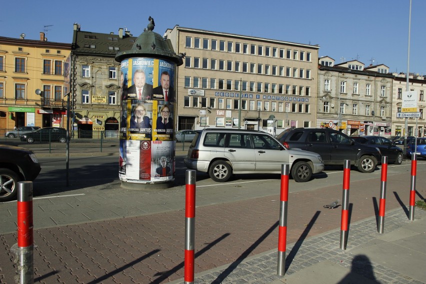 Wybory samorządowe 2018 w Małopolsce. Bitwa na plakaty, czyli wyborczy krajobraz Małopolski. Na kampanię nie szczędzą grosza