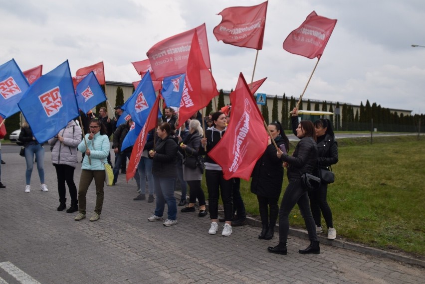 Organizacja Międzyzakładowa OPZZ Konfederacja Pracy prowadzi...