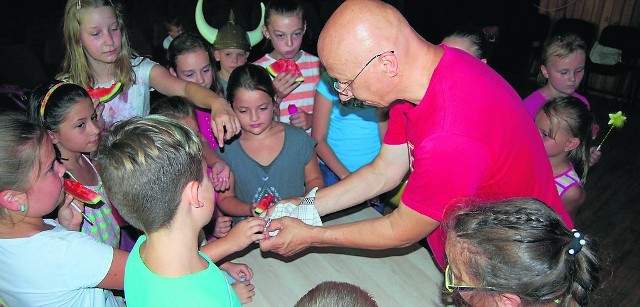 Dzieci z całego miasta i gminy Baranów Sandomierski miały w domu kultury wiele konkursów.